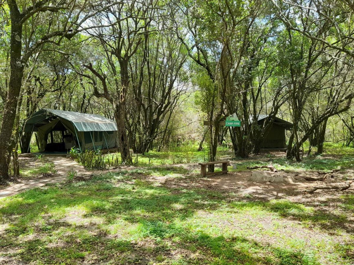 Leruk maasai safari camp Hotel Sekenani Bagian luar foto