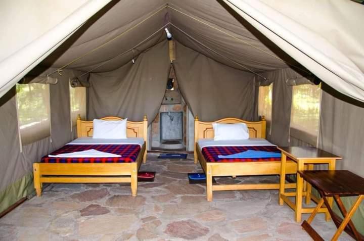 Leruk maasai safari camp Hotel Sekenani Bagian luar foto