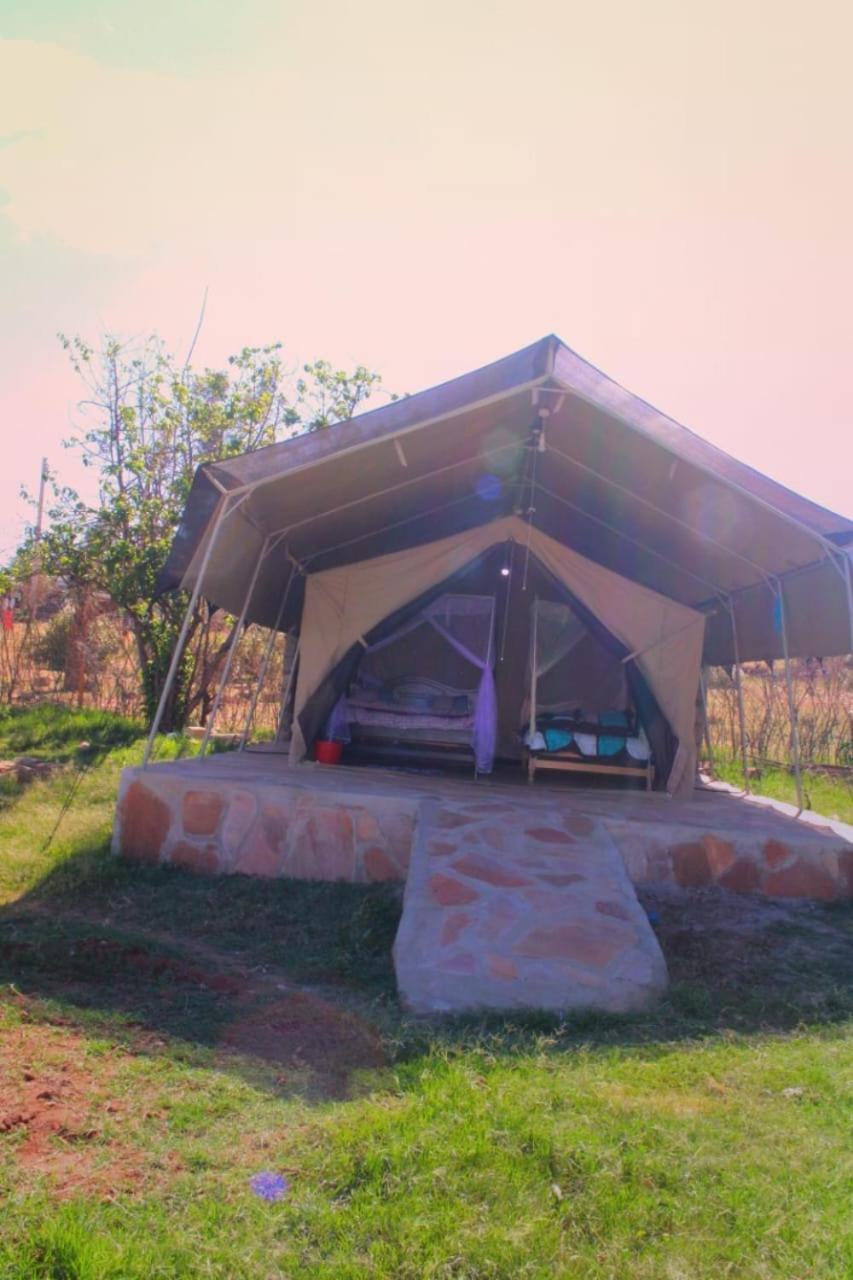 Leruk maasai safari camp Hotel Sekenani Bagian luar foto