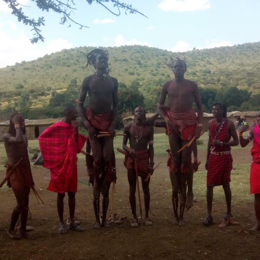 Leruk maasai safari camp Hotel Sekenani Bagian luar foto